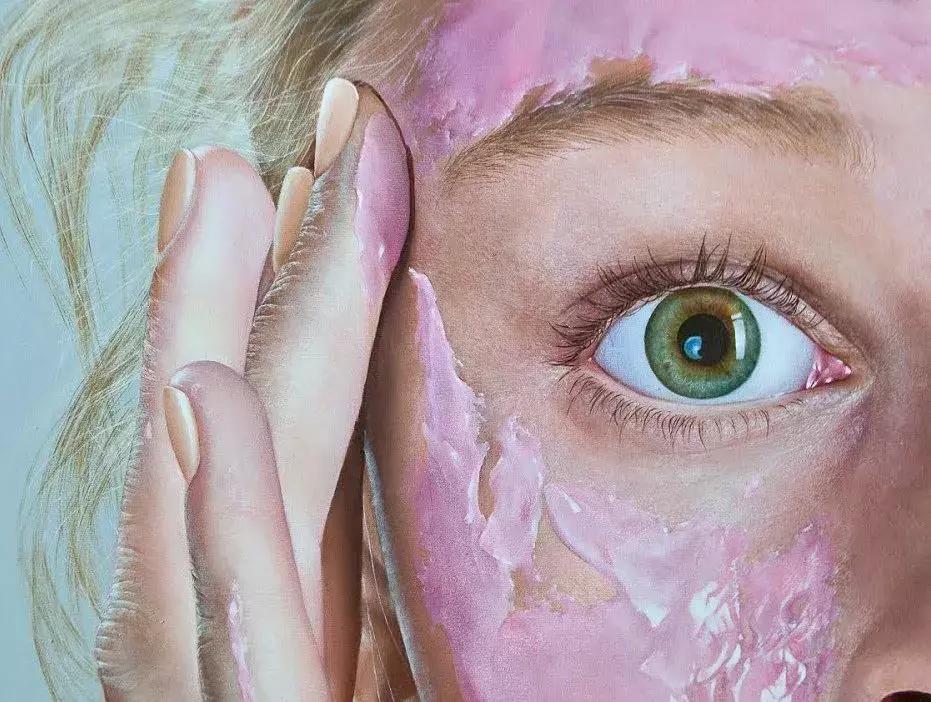 他画了一波美人，笔触精致，活色生香