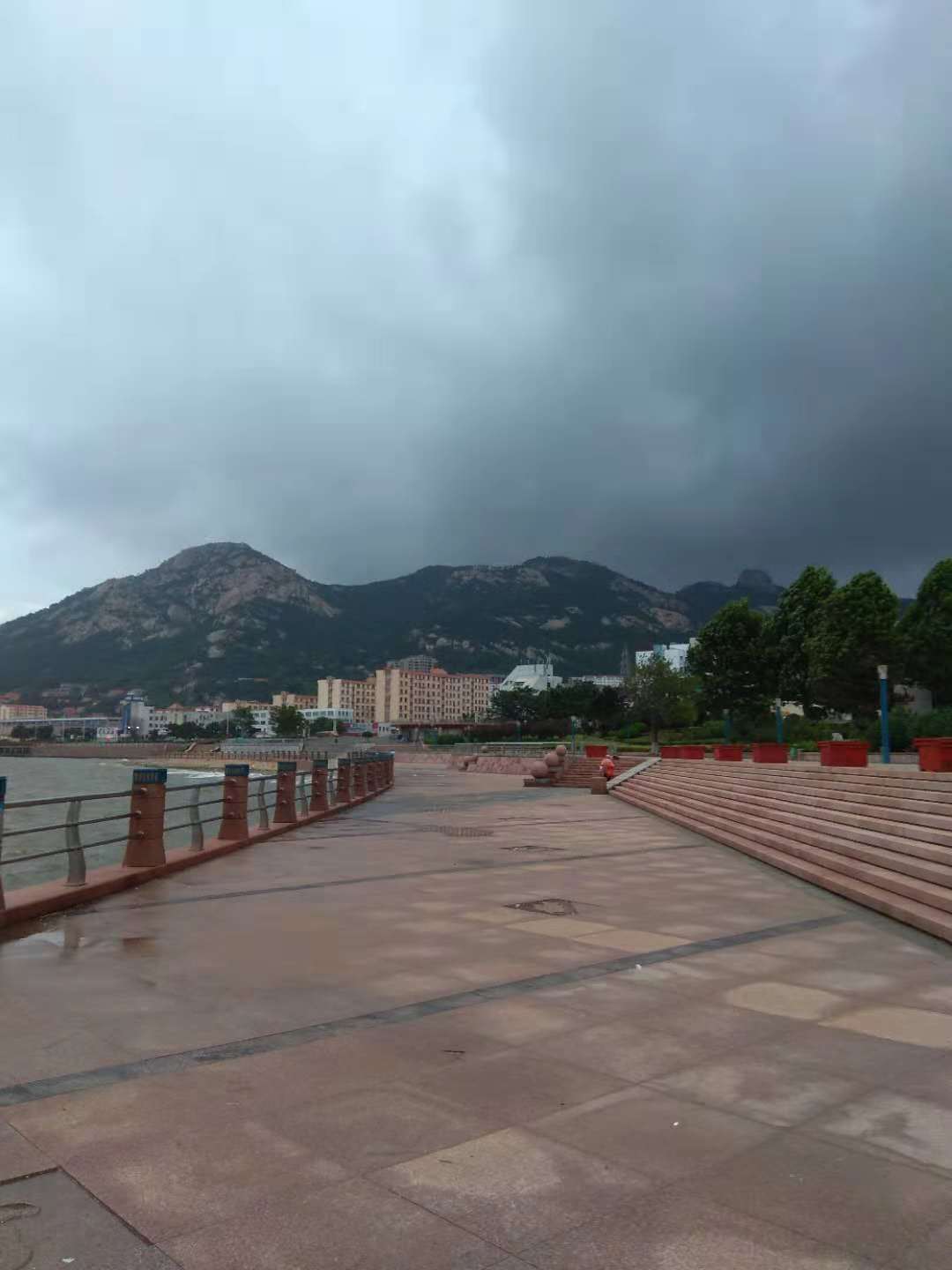 荣成石岛风景好吗,被遗忘的海边小镇