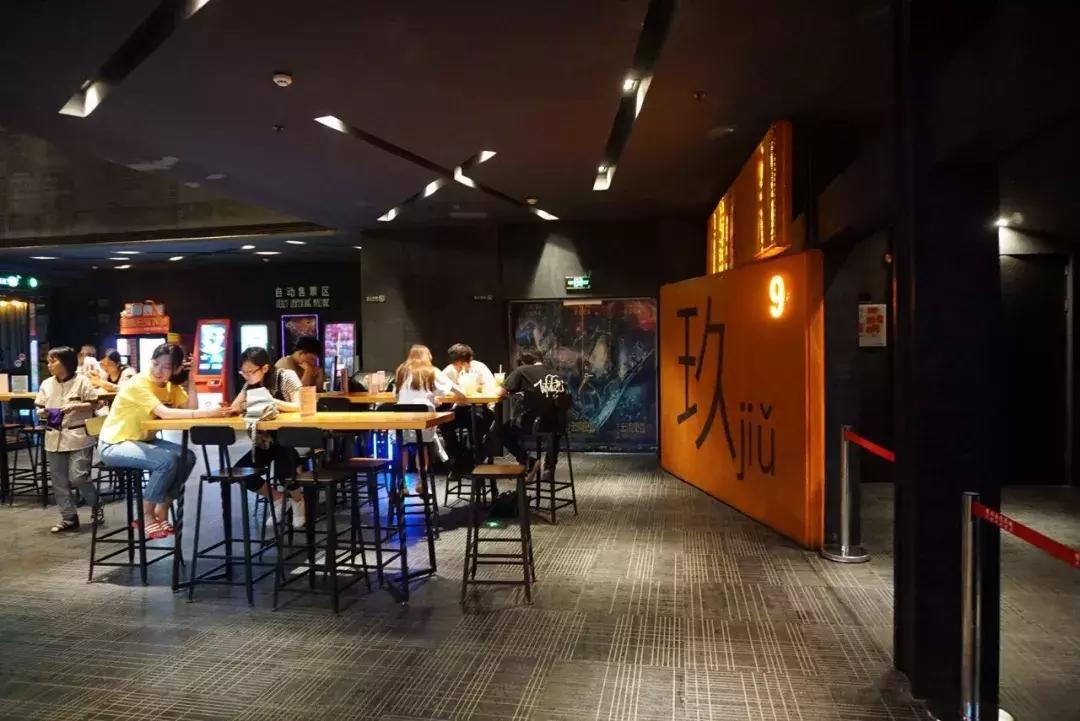 电影放映机是如何工作的,电影放映机使用视频