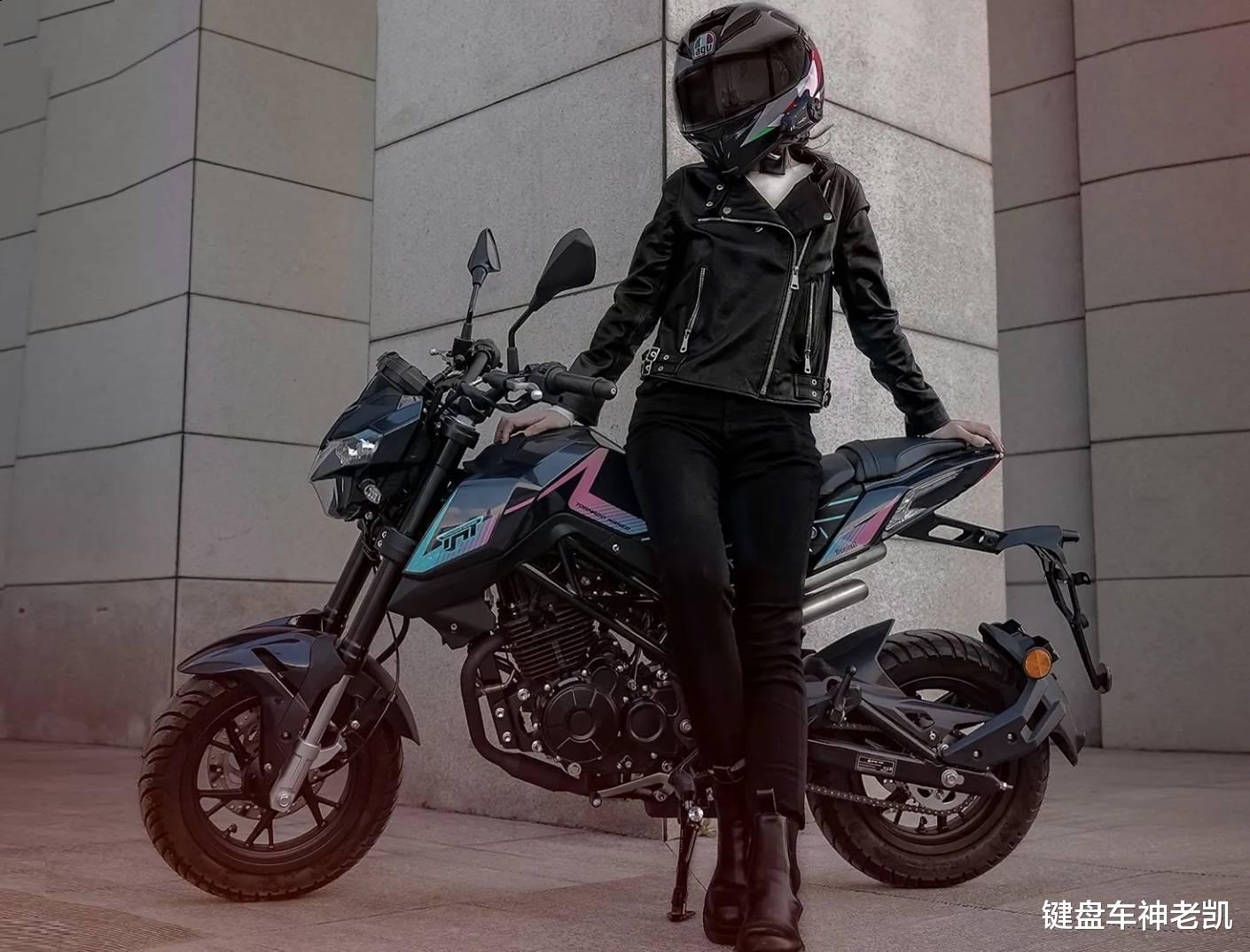 贝纳利小暴龙19款和22款的区别,贝纳利小暴龙2020款125价格