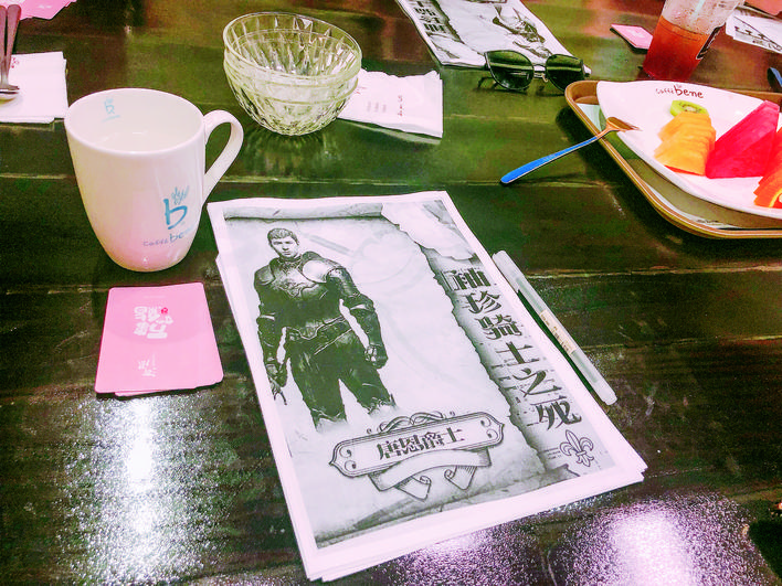 90、00后避暑新模式：相约咖啡馆，来一场“剧本杀”