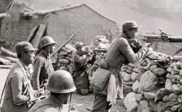 四个特务侦查敌情全集,四个日本特工潜入八路军内部