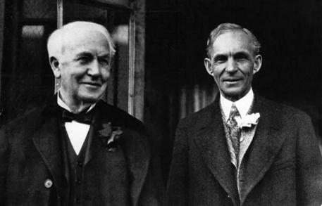 爱因斯坦大脑最后落到谁手上,爱因斯坦的大脑是不是最聪明的