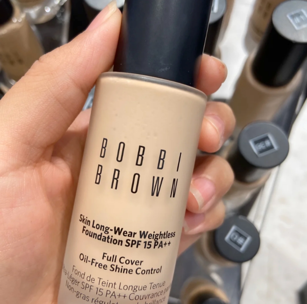 混油皮粉底液dw还是mac,mac无瑕粉底液和dw哪个好用