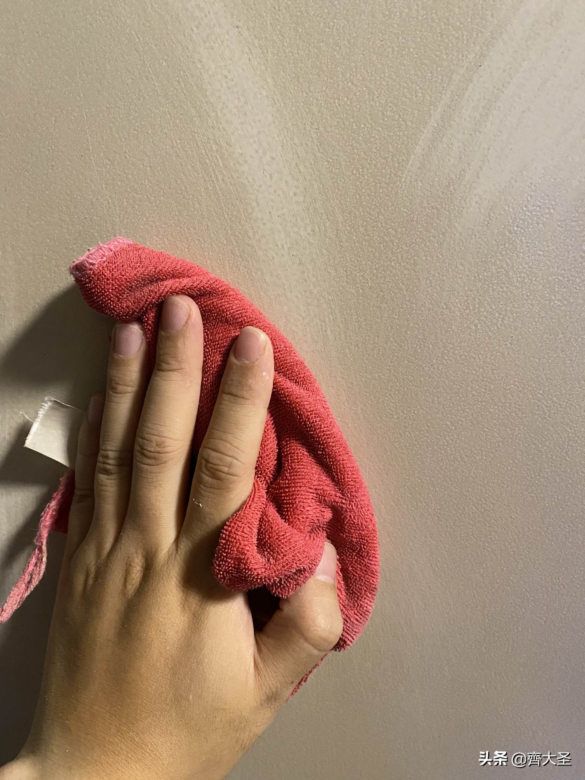 入户门改色贴膜好还是刷漆好,门改色是刷漆好还是喷漆好