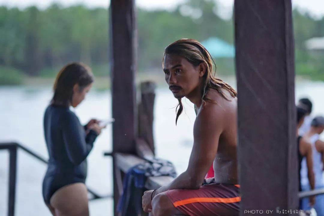 菲律宾冷门景区 (菲律宾锡基霍尔岛冲浪)