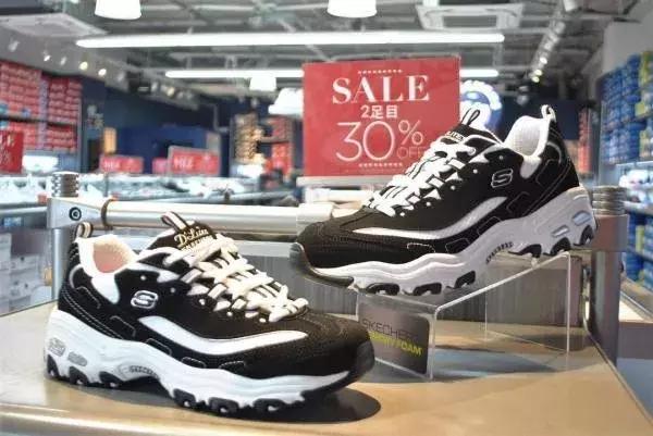 大阪关西机场附近购物,大阪机场outlets购物攻略