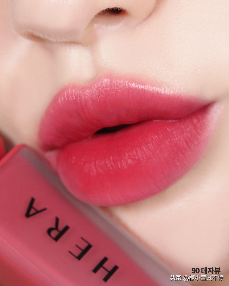 赫妍唇釉jennie小卡,jennie同款口红赫妍