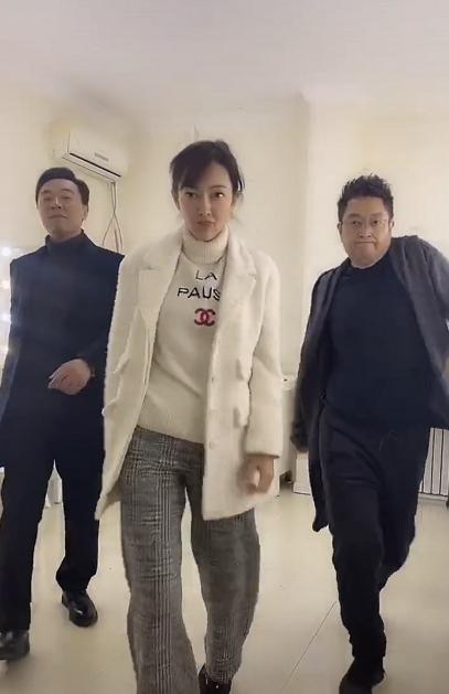 46岁牛莉现在的照片,45岁牛莉现在的照片