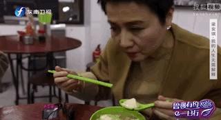 赌王七个美貌的女人,赌王的4位太太中谁最受宠