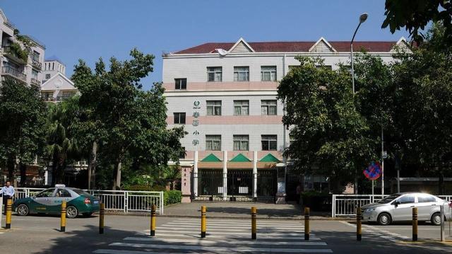 深圳春蕾小学学的什么教材,深圳春蕾小学值得去吗