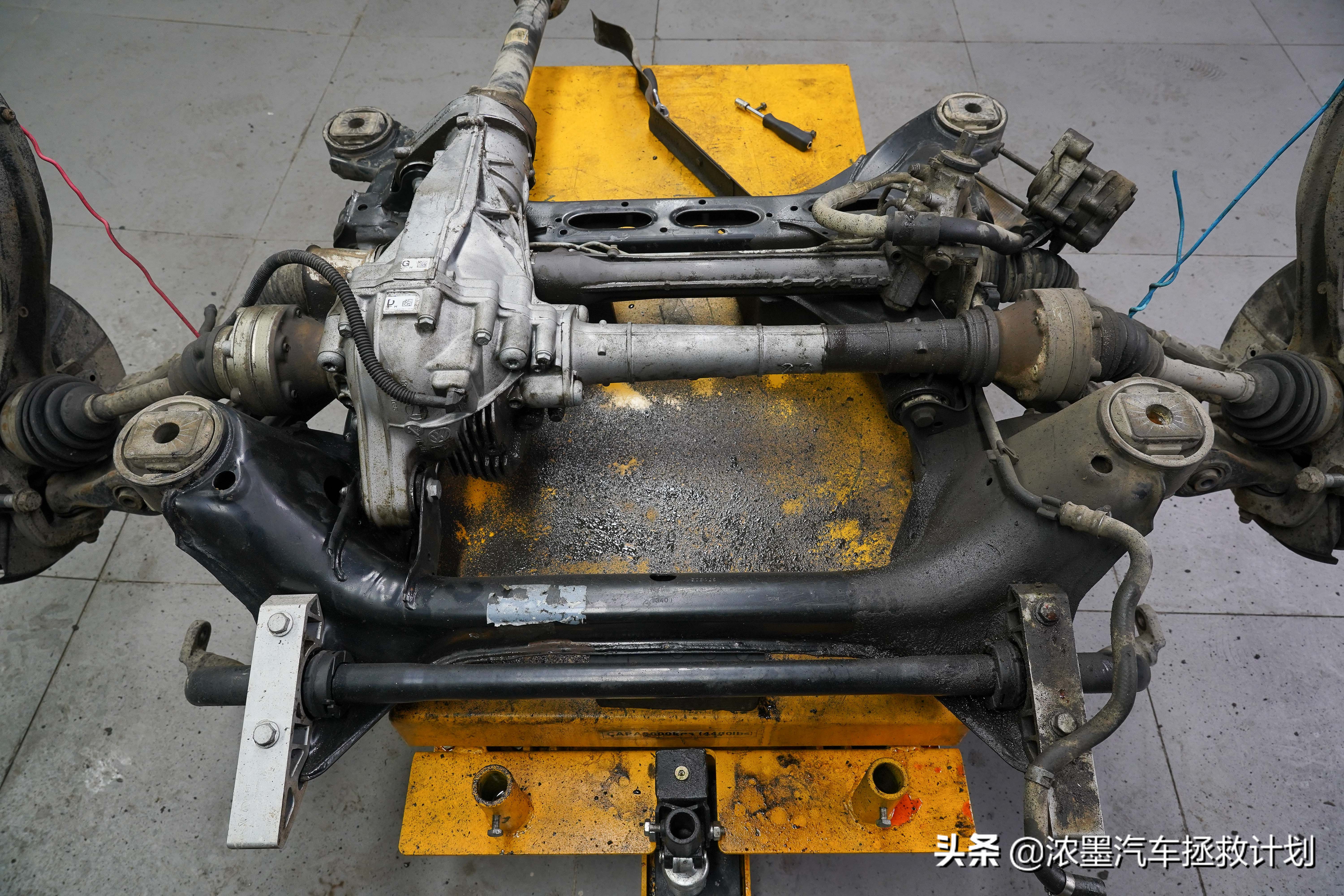 09款途锐全车修复翻新,完美修复一台即将报废的途锐