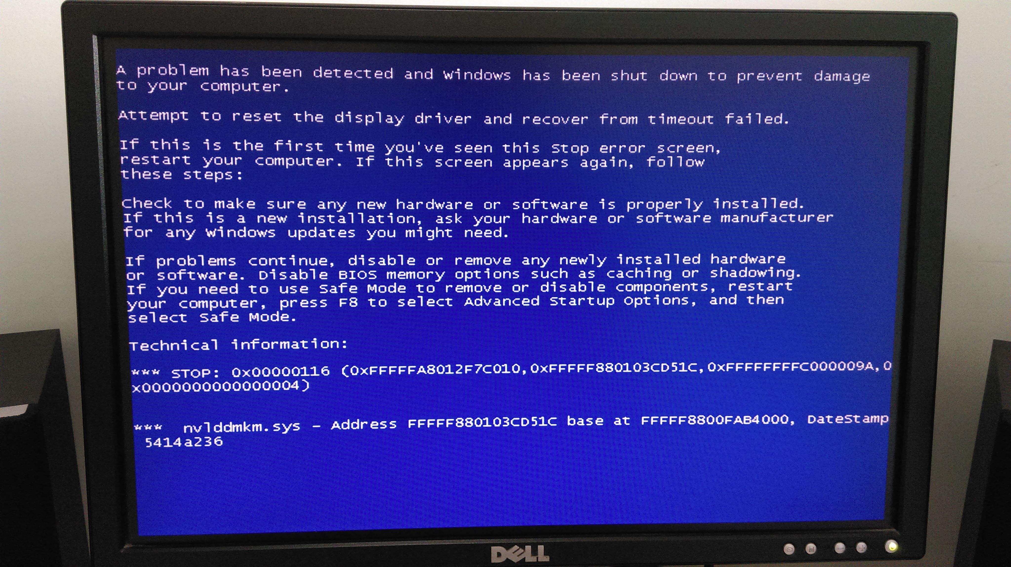 制作电脑蓝屏代码,电脑蓝屏代码001