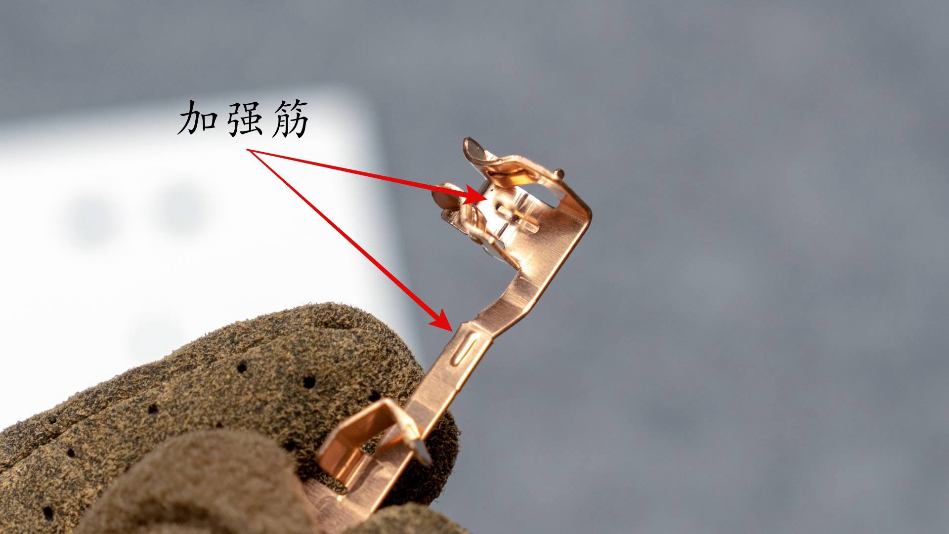 装修开关插座选择哪个品牌好,开关插座公认的哪个好