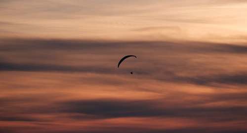 情侣在家要做的十件事,巴厘岛情侣做什么生意的