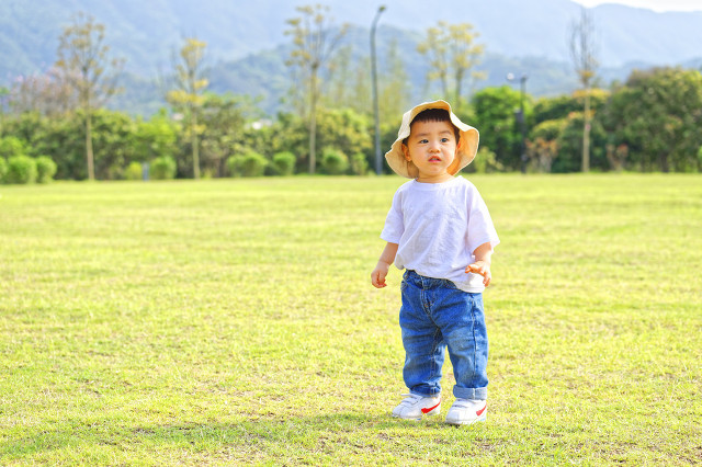 2岁可以断配方奶粉吗,2岁以后孩子要不要喝奶