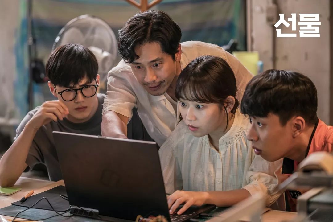 exobeenthrough现场金俊勉,exocallmebaby舞台边伯贤金俊勉