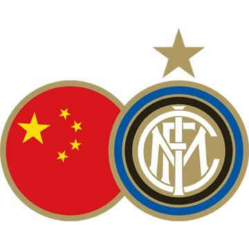 庆祝双十一，苏宁举办传奇足球夜，众球星登场