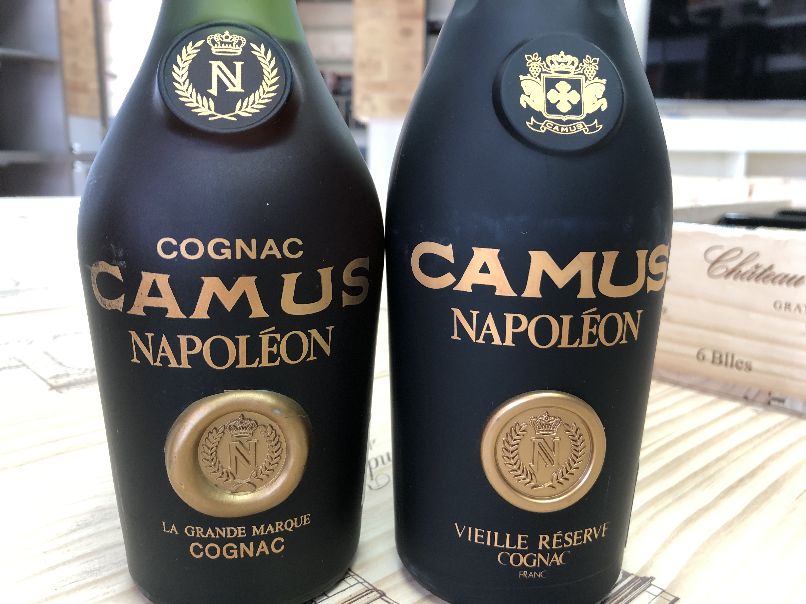 轩尼诗马爹利拿破仑卡慕小酒版,1984年卡慕纪念拿破仑特级干邑