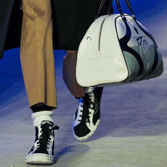 prada上海大秀,prada大秀点评