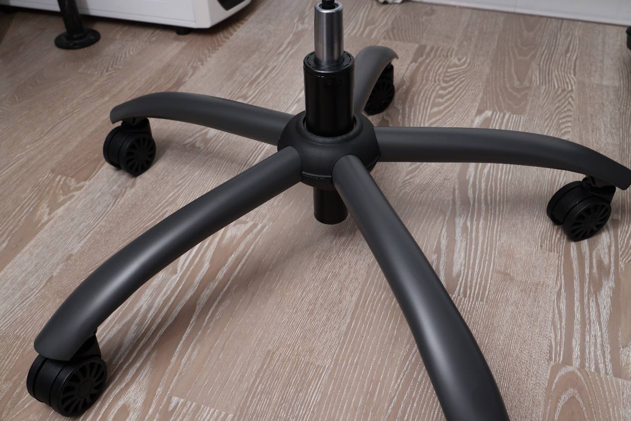 网易严选领航员工学椅测评智商税,网易严选工学椅探险家pro星舰版