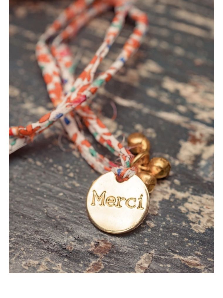 merci是什么品牌女装,merci是什么牌子化妆品