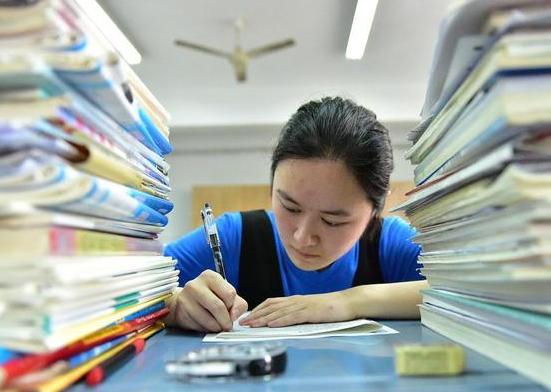 高考最后“冲刺期”,孩子文理综成绩不稳定,多半是3个原因导致