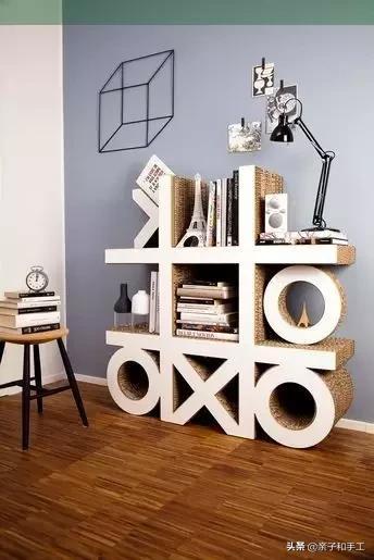 只用瓦楞纸就可以做出一件件家具,简直酷爆了