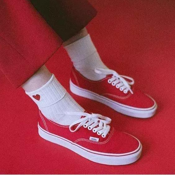 你的鞋柜里必须要有这三款鞋,听说你的鞋柜里还缺高颜值运动鞋