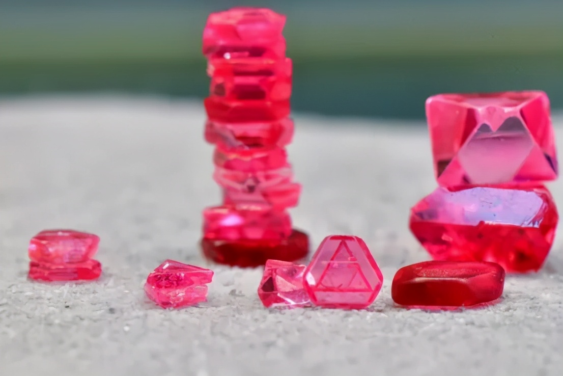 红尖晶石属性,红色尖晶石是宝石吗