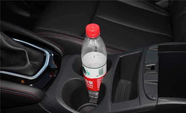 日产逍客2.0l哪个版本最值得入手,逍客1.3t和2.0l发动机哪个好