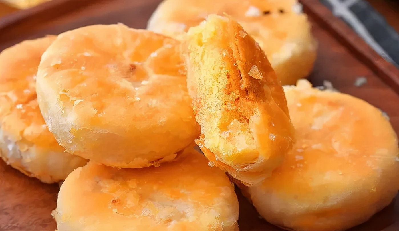 潮汕酥式绿豆饼的正宗做法,香酥脆的纯手工潮汕红豆绿豆饼