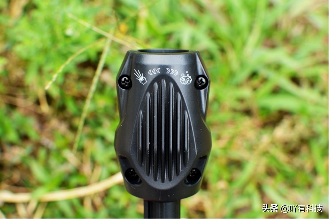 绿田最新款洗车机,锂电洗车机对比插电洗车机