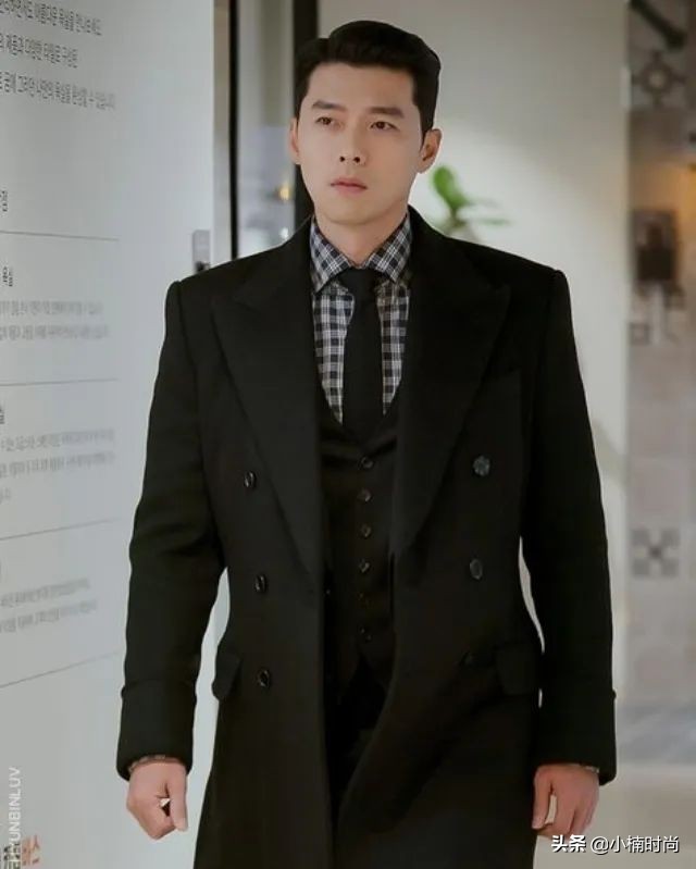 发蜡造型教程男士,发蜡怎么弄发型好看男