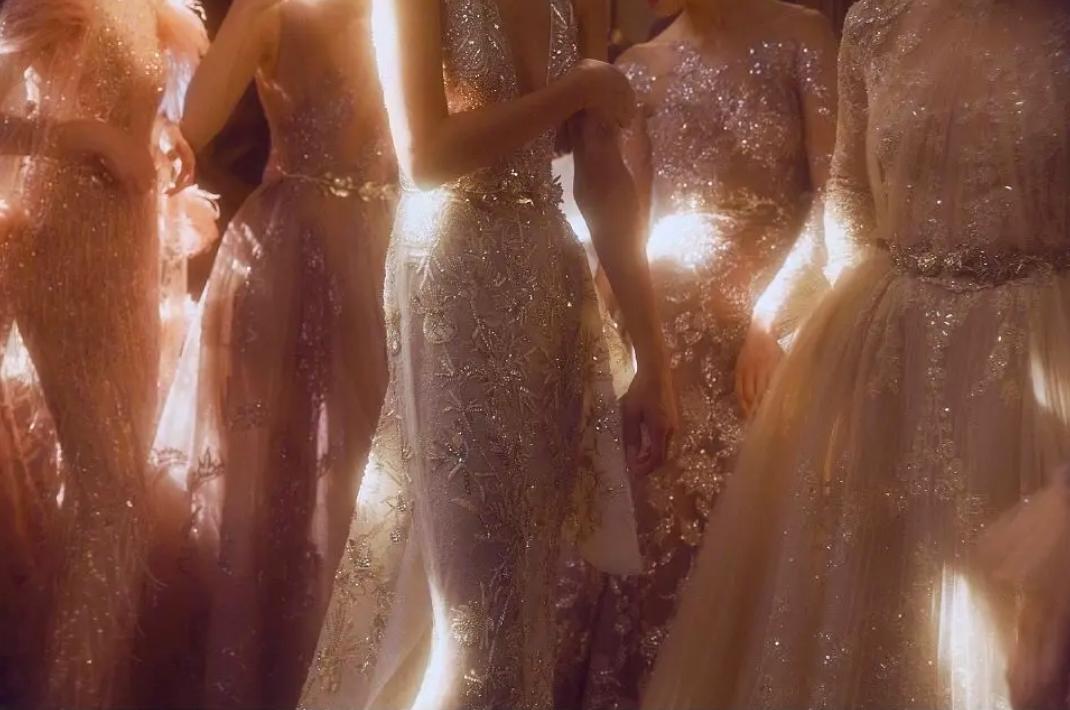 黎巴嫩爆炸发生后，巩俐章子怡的挚爱无声落泪……