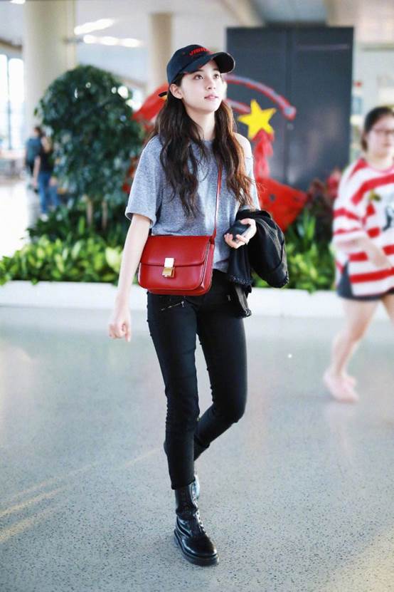 欧阳娜娜匡威造型,匡威欧阳娜娜黑色亮片鞋