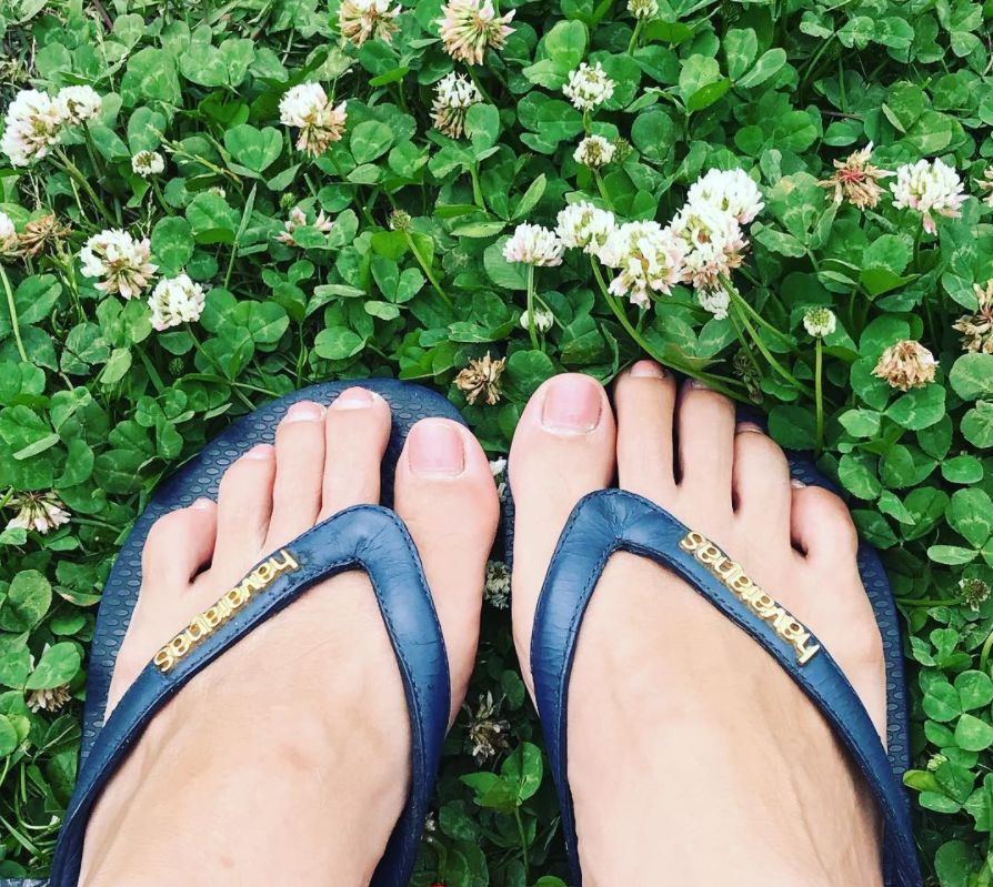 为啥奢侈品店导购看不起人,奢侈品店导购推销