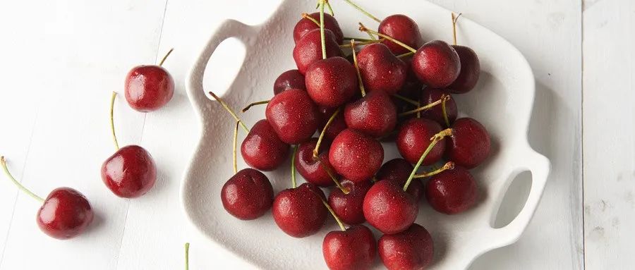 车厘子这么贵有何营养价值,苹果与车厘子哪个营养价值高