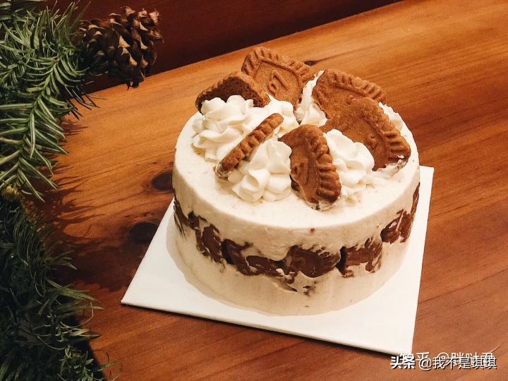 蛋糕店一般一天能卖多少蛋糕,蛋糕店卖不完的甜品怎么处理