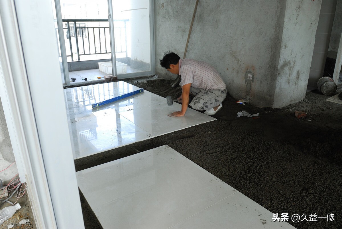 旧房翻新瓷砖是拆掉好还是不拆好,旧家翻新的瓷砖地面怎么处理