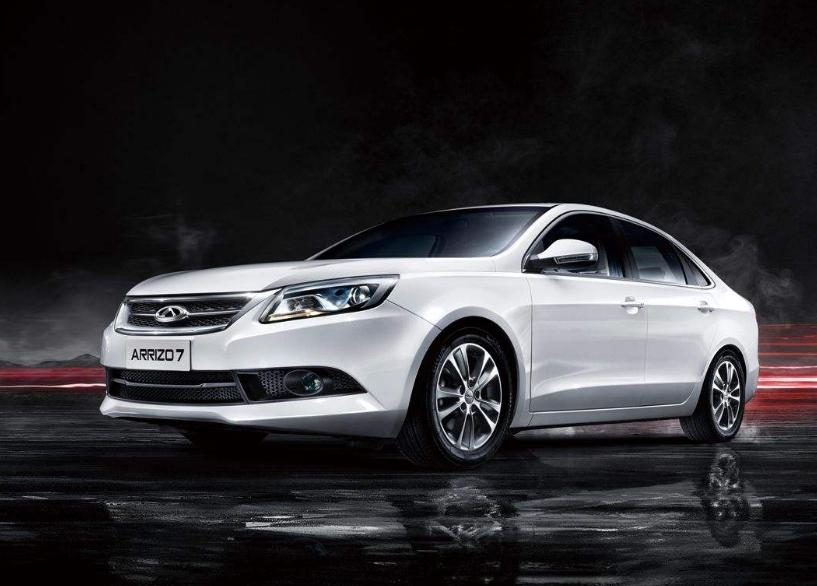 都市耐用轿车艾瑞泽7,外观中庸内饰有质感,动力很不错