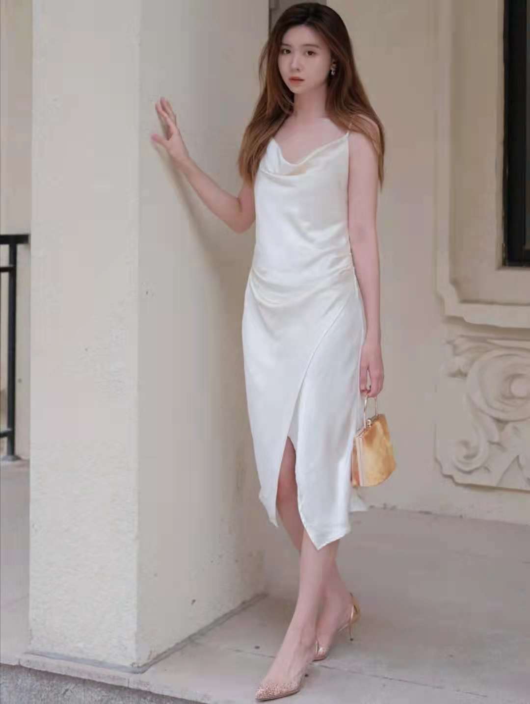 40多岁女性夏季穿什么裙子好看,40岁夏天穿什么颜色显年轻