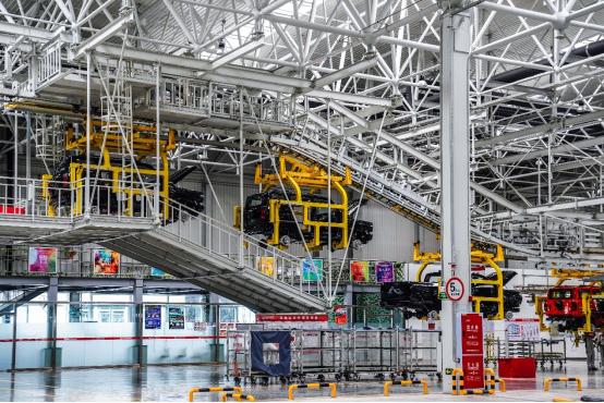 最新试驾坦克300用户感受视频,试驾坦克300底盘驾驶质感高级