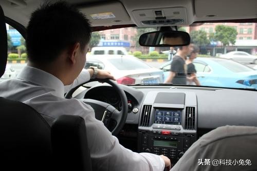 说滴滴司机能赚钱？跑了3年滴滴都是泪，为什么还在坚持？