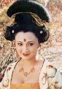 美人杨贵妃工笔画欣赏,美人杨贵妃究竟有多胖