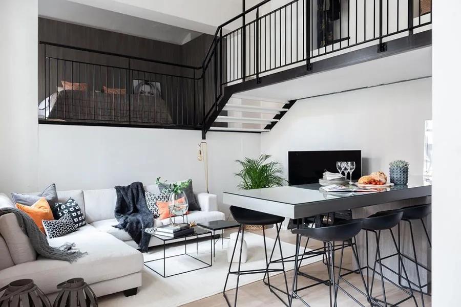 46个平方住六口人,46人住三人间和双人间客房