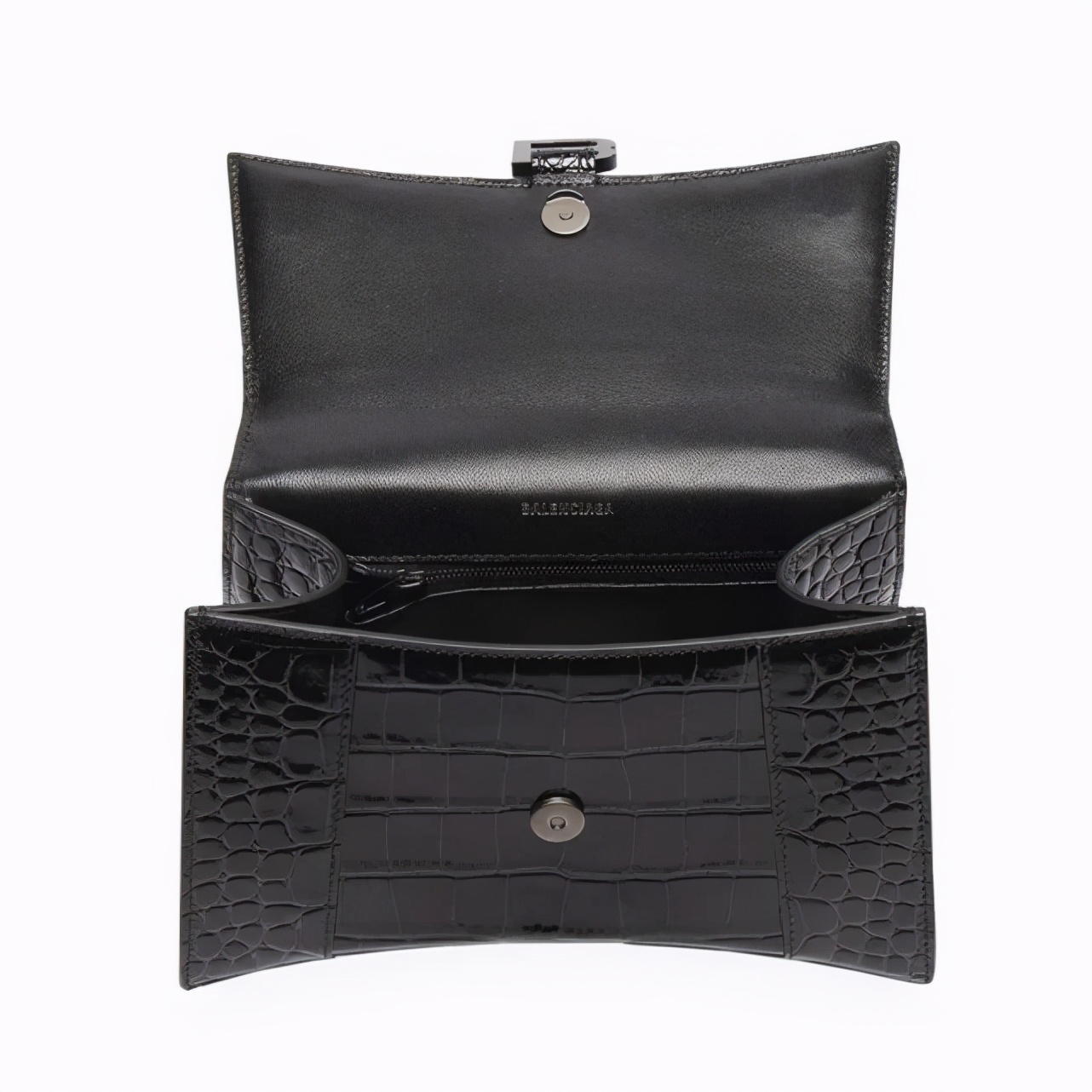 买gucci还是买celine,celine和gucci哪个包值得买