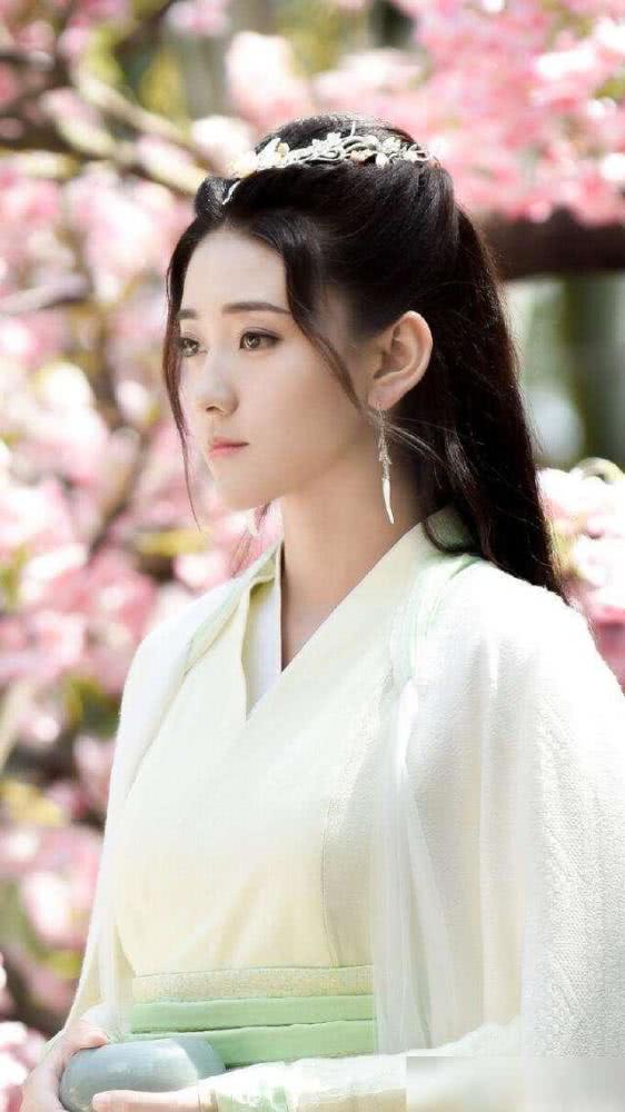 绝代双骄苏樱梁洁首次出场,绝代双骄梁洁苏樱最后和谁在一起