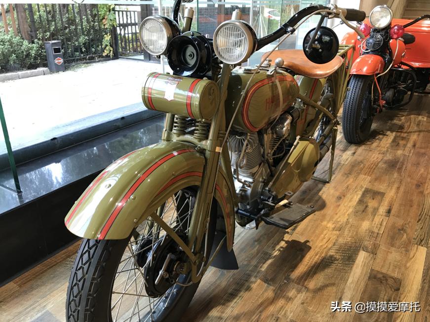 哈雷2020款顶级豪华版,2018款哈雷继承者霸气十足