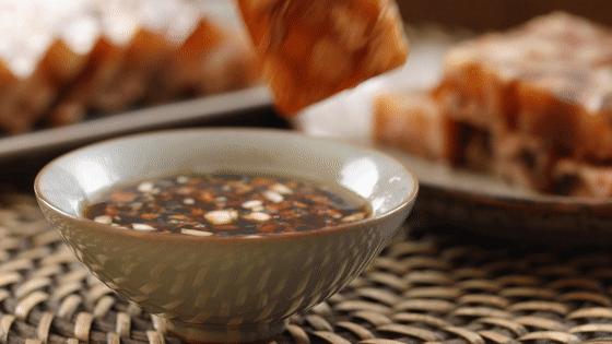 猪蹄汤剩下的猪蹄怎么做猪蹄冻,猪蹄冻里猪蹄和猪皮的比例